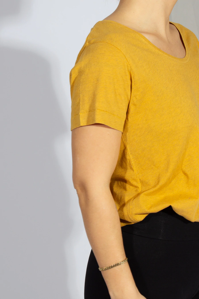 YOGAMII - Yama Tee - Honey