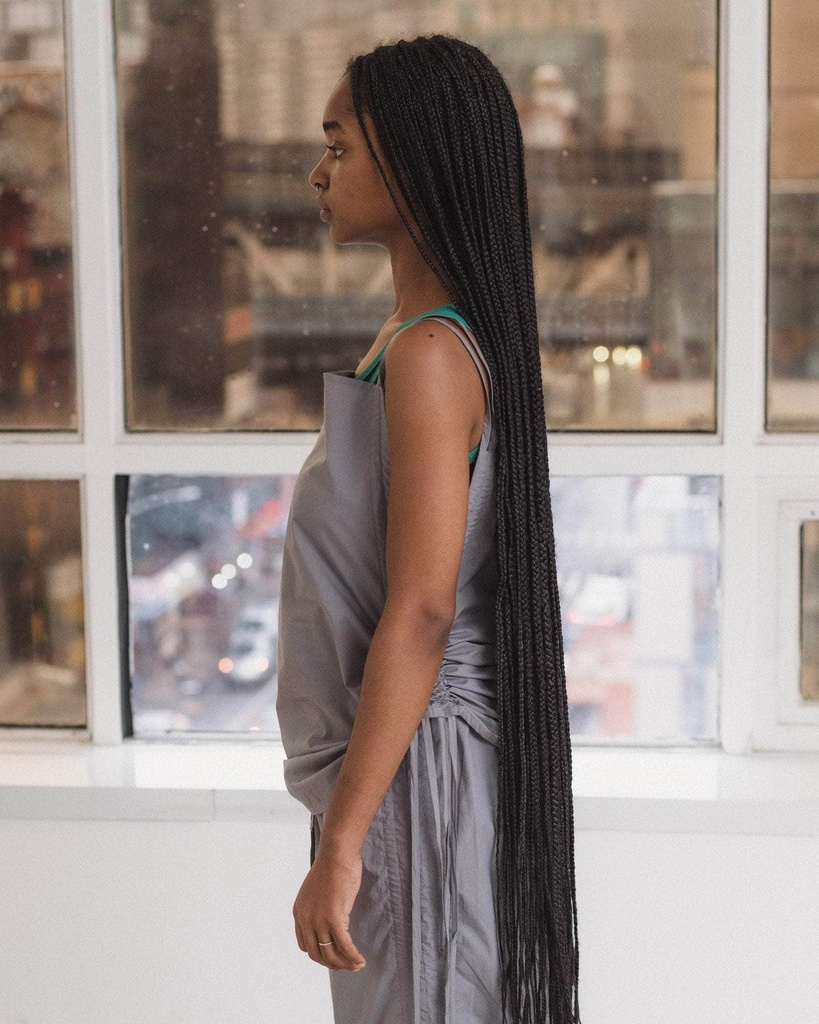 Baserange toppur Pictorial Strap top Ziti Grey