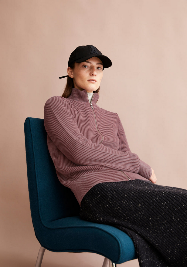 ARMEDANGELS peysa Rebeccaa GMT dye dark berry