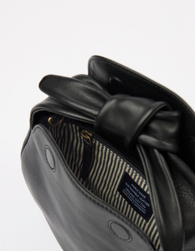 O MY BAG Coco Croissant Black soft grain leather