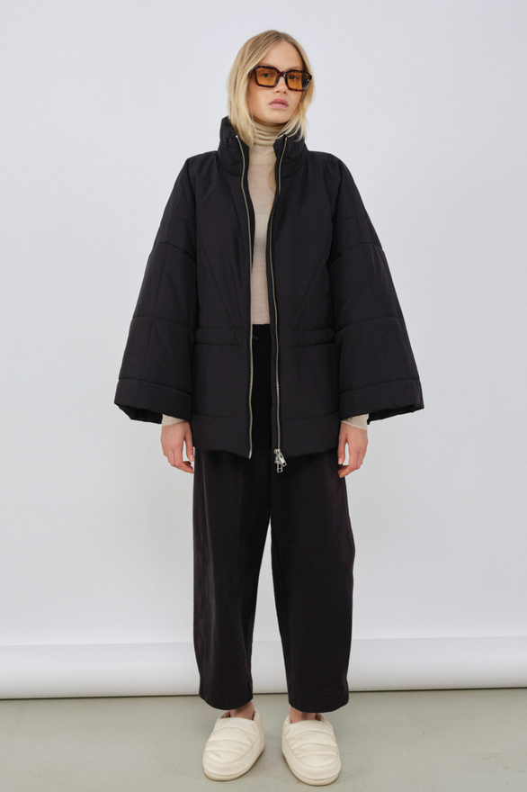Embassy of Bricks and Logs úlpa Mayumi puffer Black
