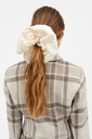 SKALL  hárskraut Big scrunchie Ivory