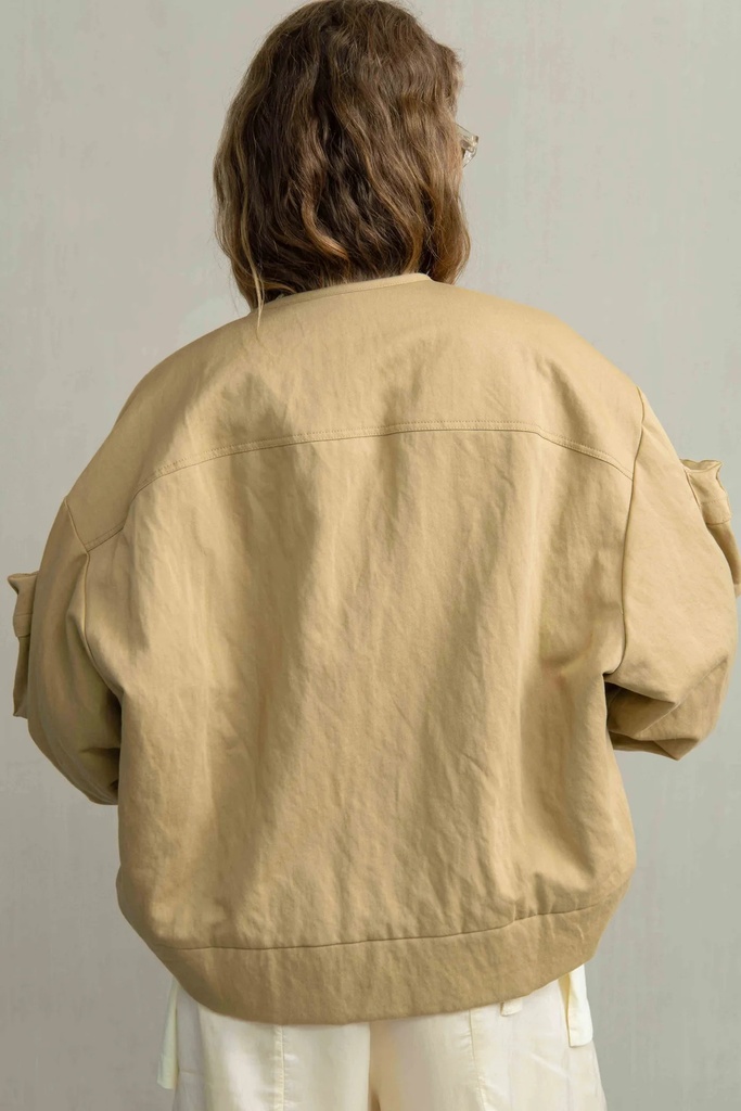 Humanoid jakki Helia Sand