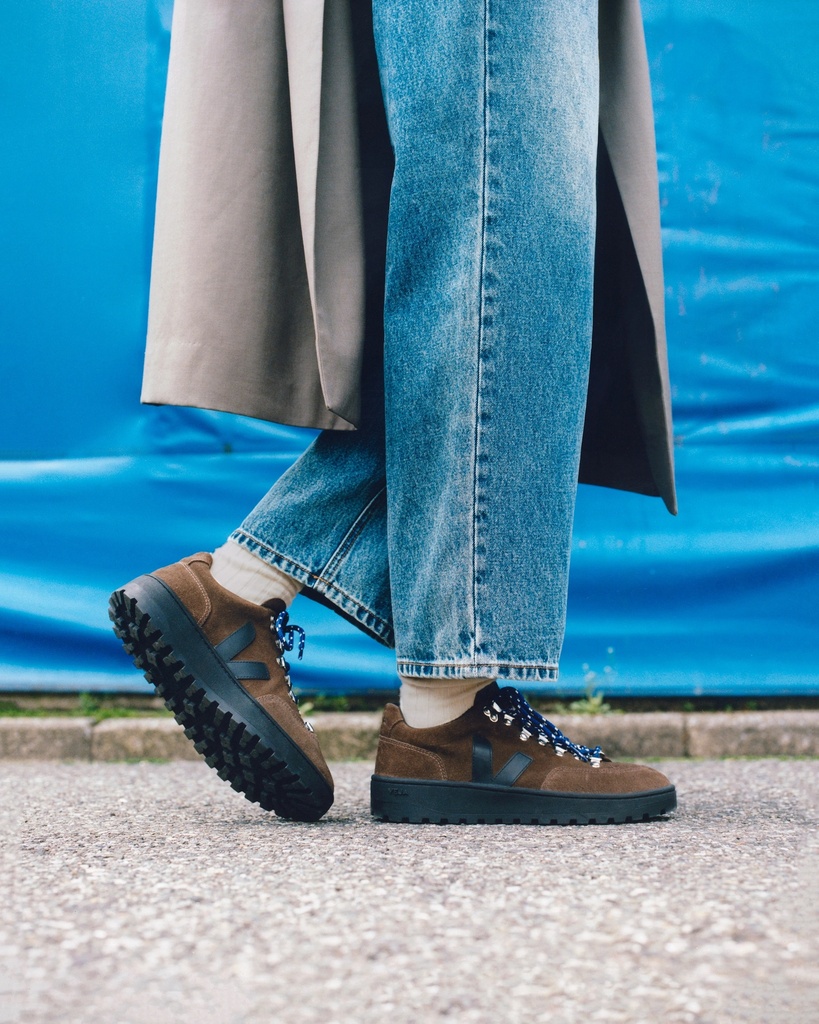 VEJA skór Atlas  - Suede Eagle Black