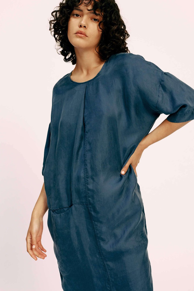 Humanoid kjóll Hajes night