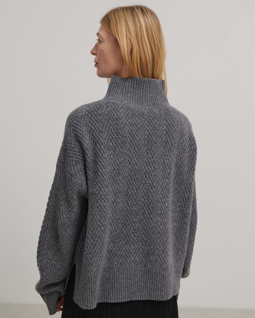 FUB peysa Lambswool Structure sweater 13323 Charcoal