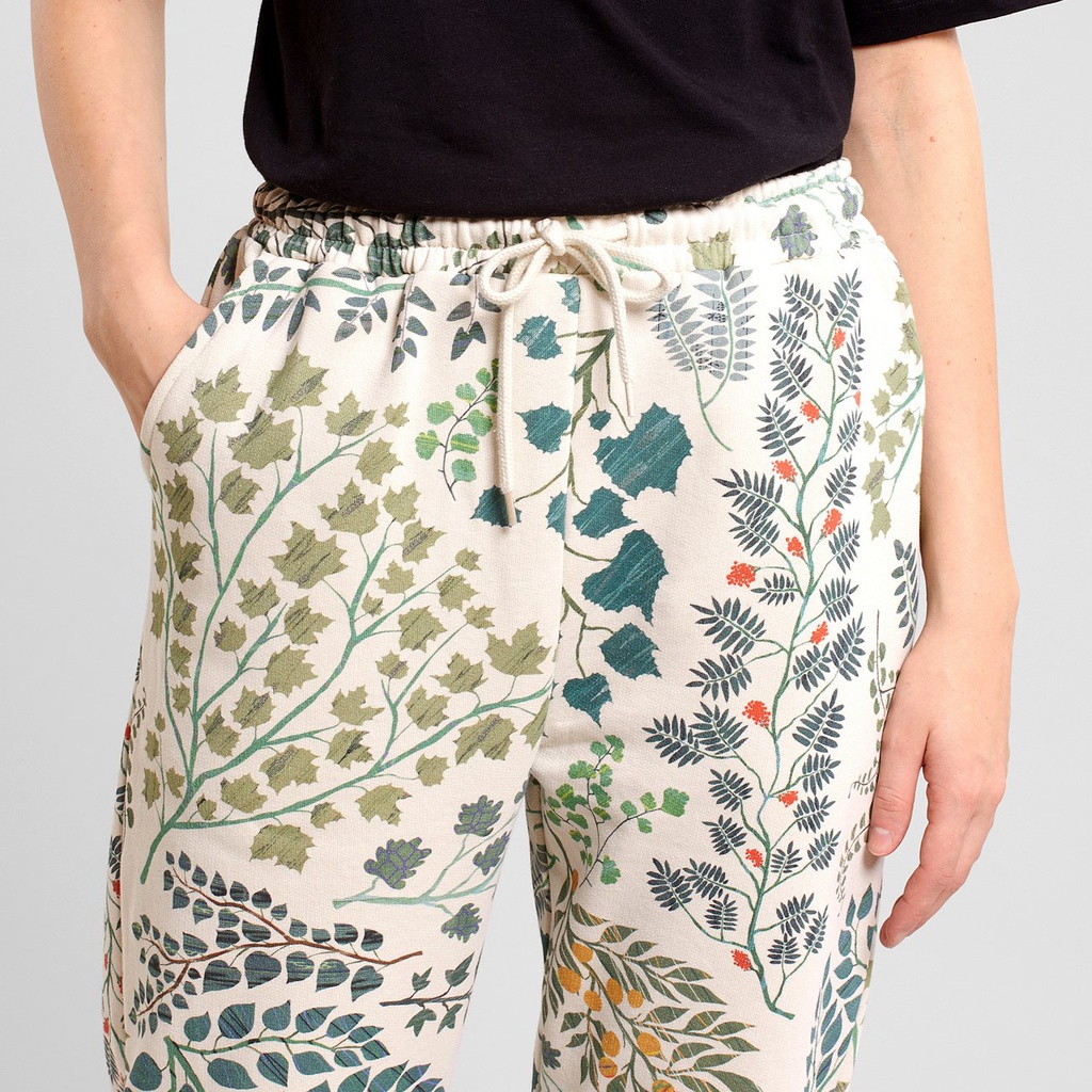 Dedicated Buxur Sweatpants Tensta Botanical Quilt Oat White