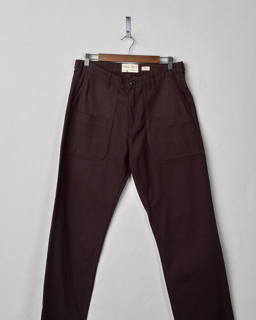 Uskees buxur drill straight-leg pants with layered pockets - dark plum