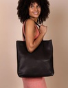 O MY BAG Georgia Black / Soft Grain Leather