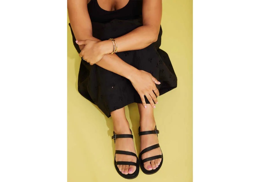 TOMS skór - Kira Black Leather Sandal