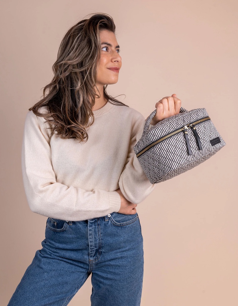 O MY BAG - Snyrtitaska Elise Makeup Bag Black / Cotton / Medium