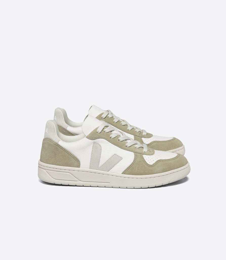 VEJA skór V-10 Chromefree leather Extra White Natural Sahara