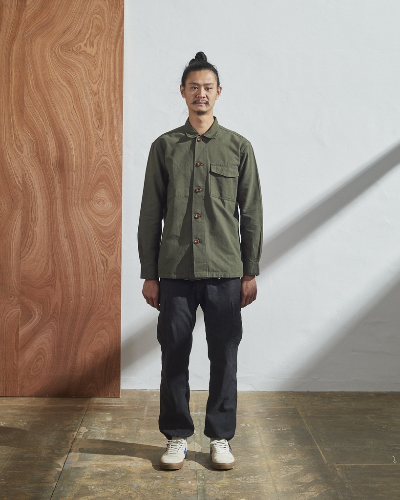 Uskees skyrta Buttoned workshirt Vine green