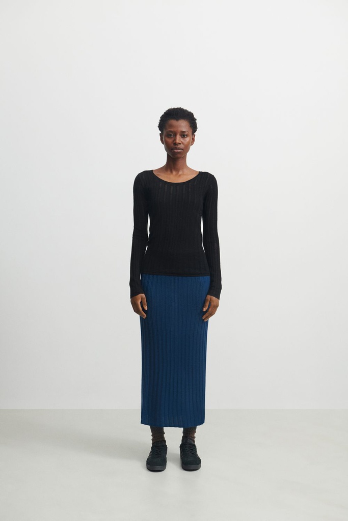 FUB peysa Slim Pointelle blouse 10924 Black