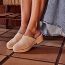 TOMS skór - Addison clog Oat