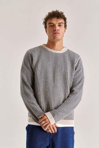 KOMODO peysa Arthur jumper Charcoal stripe