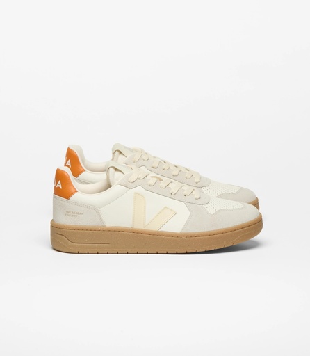 VEJA skór V-82 Pure Calcaire Fury