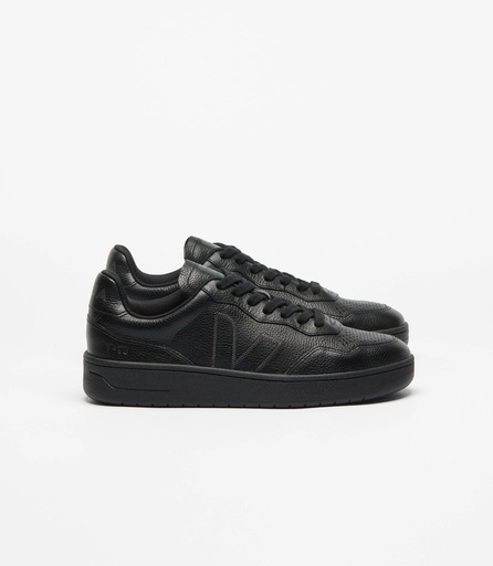 VEJA skór V-90 Leather Full Black